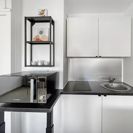 Confortable Avec Climatisation Au Cap D'agde Avec Port, Plages Et Nature Accessible A Pied Agde