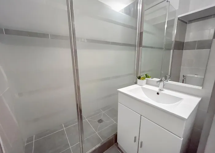 Confortable Au Cap D'agde Avec Port, Plages Et Nature Accessible à Pied