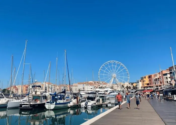 Confortable Avec Climatisation Au Cap D'agde Avec Port, Plages Et Nature Accessible A Pied Apartman